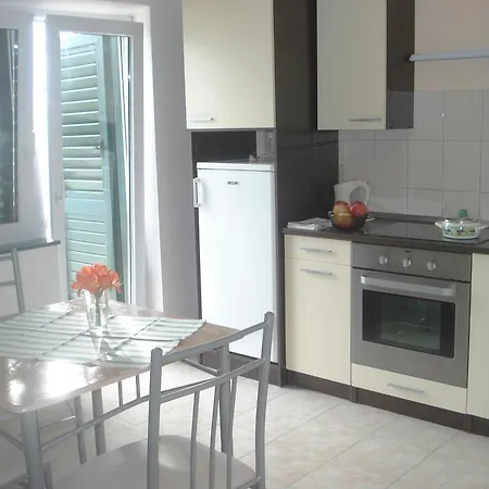Apartment Smiljana