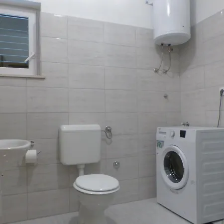Smiljana Apartment Omis